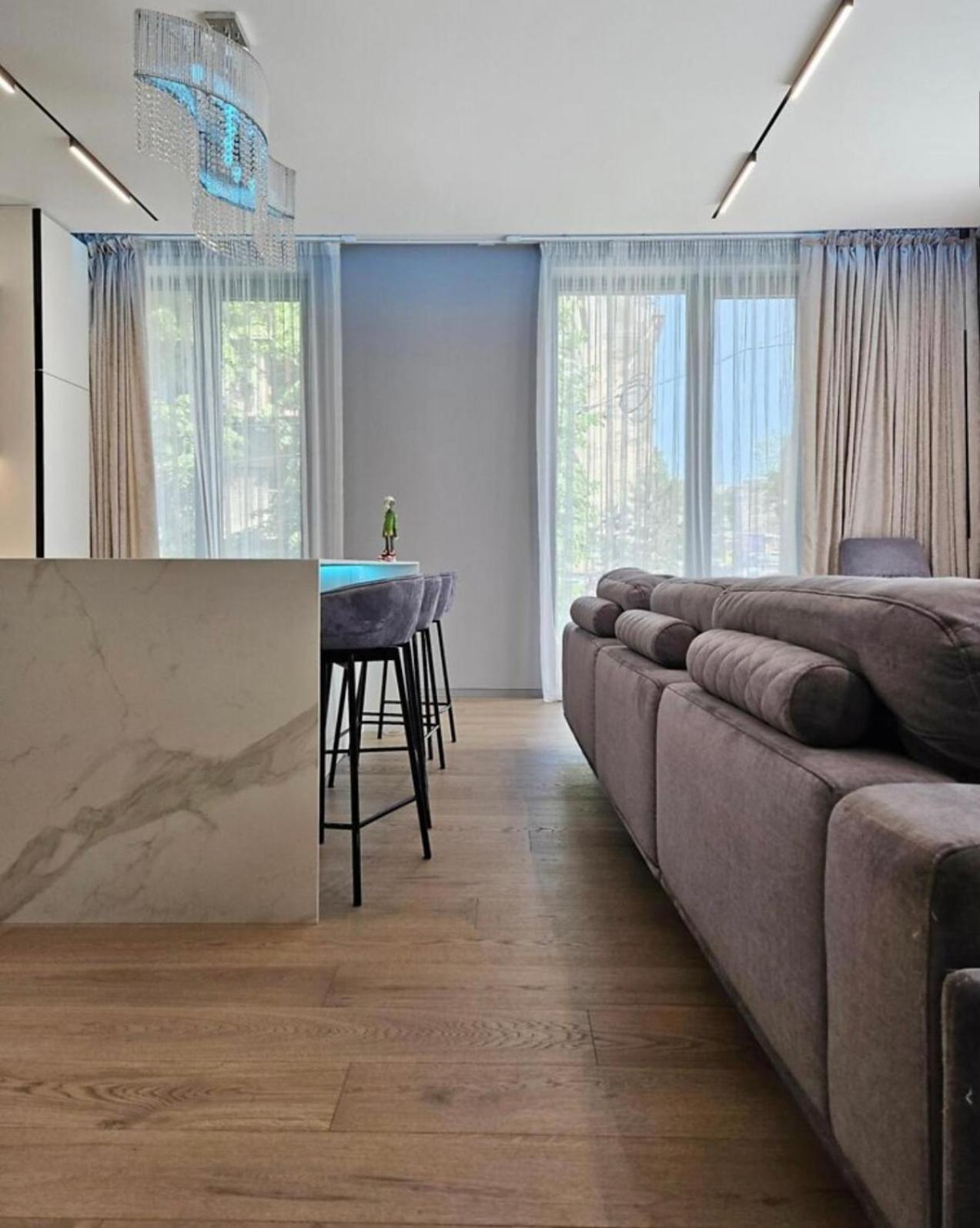 Great Apartment In Old City Варшава Экстерьер фото